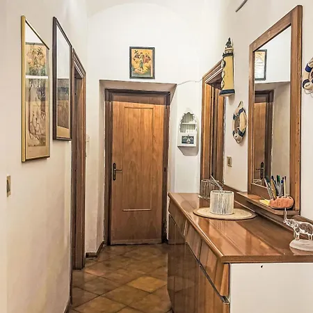 Appartement Casa Io' By Interhome Borgomaro